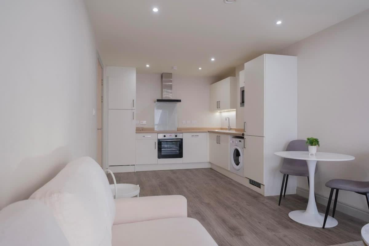 Charming 1-Bedroom Apartment In Leeds City Centre Perfect For Couples Or Solo Travelers 外观 照片